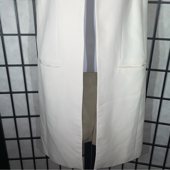 Zara ladies sleeveless dressy jacket size small - Picture 3 of 7